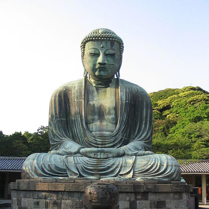 the great buddha at kamakura japan