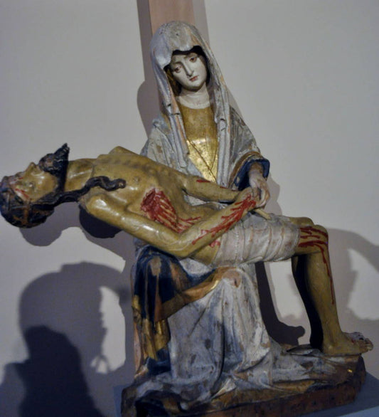 the virgin with the dead christ